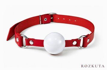 Кляп силіконовий Feral Feelings Silicon Ball Gag Red/White, червоний ремінець, біла кулька SX3978 фото