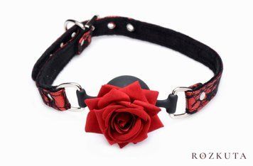 Кляп з трояндою Master Series: Eye-Catching Ball Gag With Rose, чорно-червоний SO8794 фото