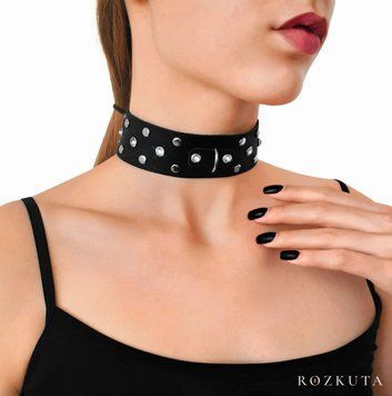 Нашийник з натуральної шкіри із заклепками та стразами Art of Sex - Jenna Collar, Чорний SO6699 фото